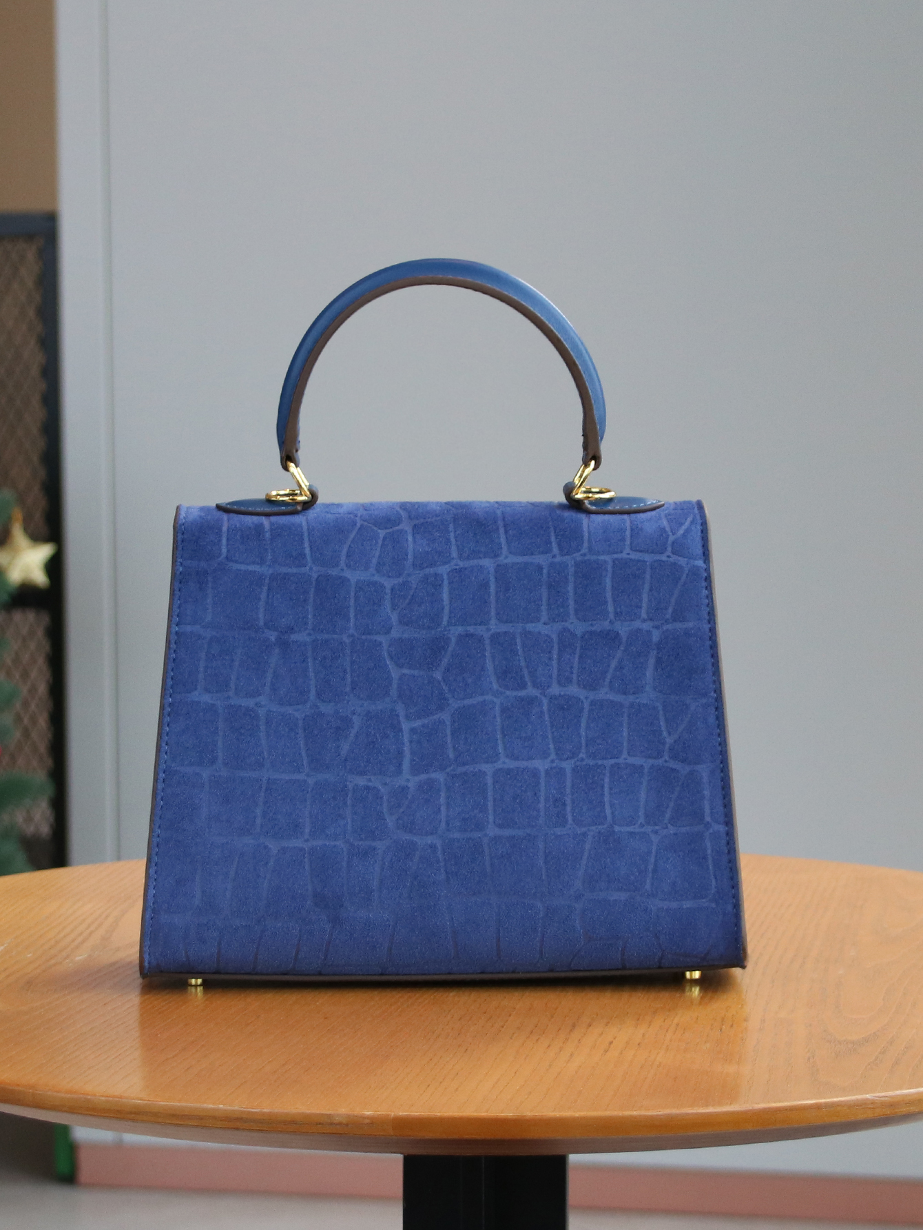 Fall/winter 2025 retro frosted - Leatherwork Patterns reseña y precio