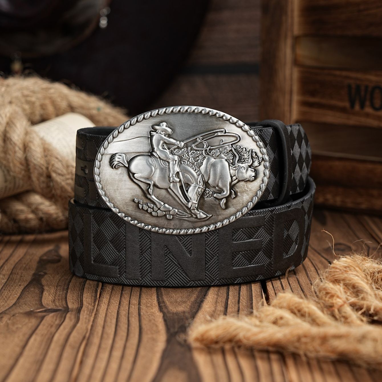 A men's and women's casual ret - Leather Works Belt reseña y precio